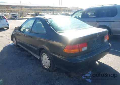 1997 Honda Civic Dx z USA, uszkodzony, nr VIN 1HGEJ6121VL014552